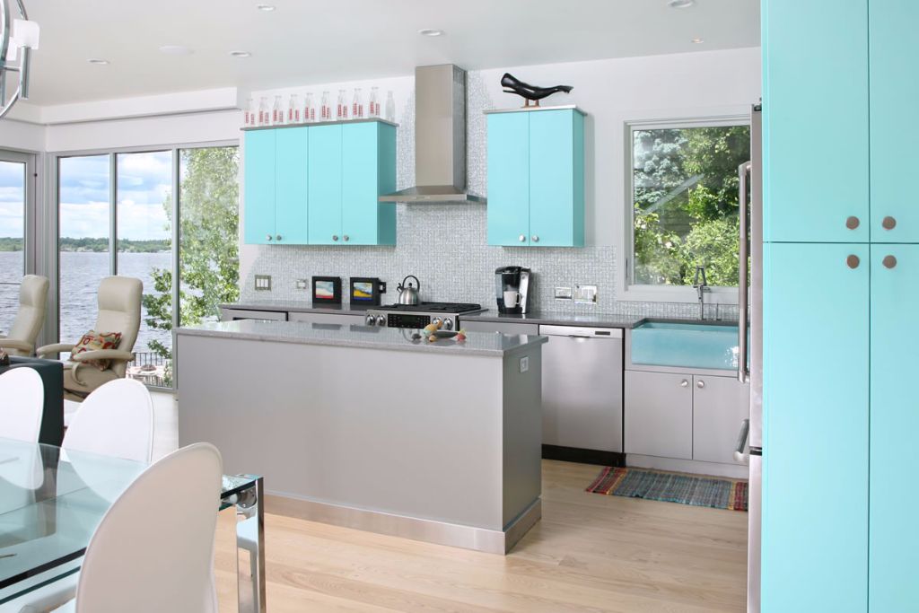 turquoise farmhouse sink in modern kitchen